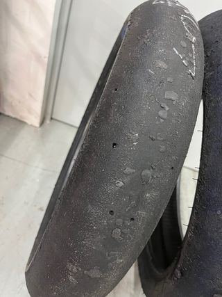 Neumáticos Pirelli SSP300