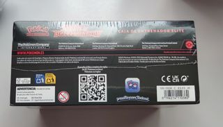 Caja Entrenador Élite Pokémon Rivales Predestinado