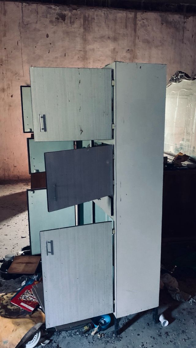 Armadio da cucina vintage in metallo beige