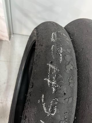 Neumáticos Pirelli SSP300