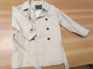 Gabardina Zara niña beige Talla 6 años