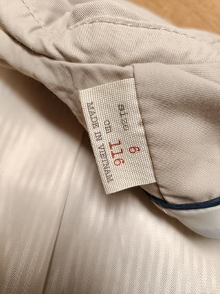 Gabardina Zara niña beige Talla 6 años