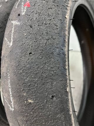 Neumáticos Pirelli SSP300