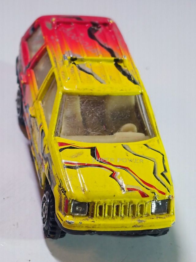 JEEP CHEROKEE 1/64