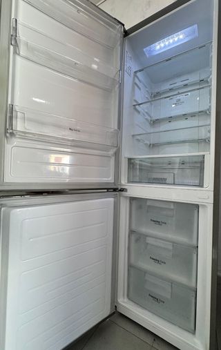 FRIGORÍFICO COMBI NO FROST LG EN ACERO INOXIDABLE 