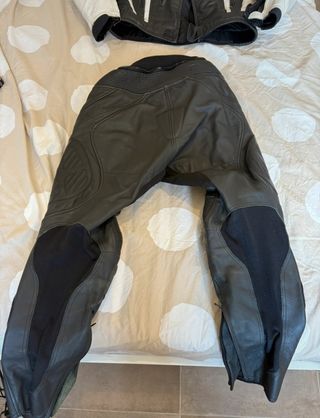 Mono de moto Ixon talla L.