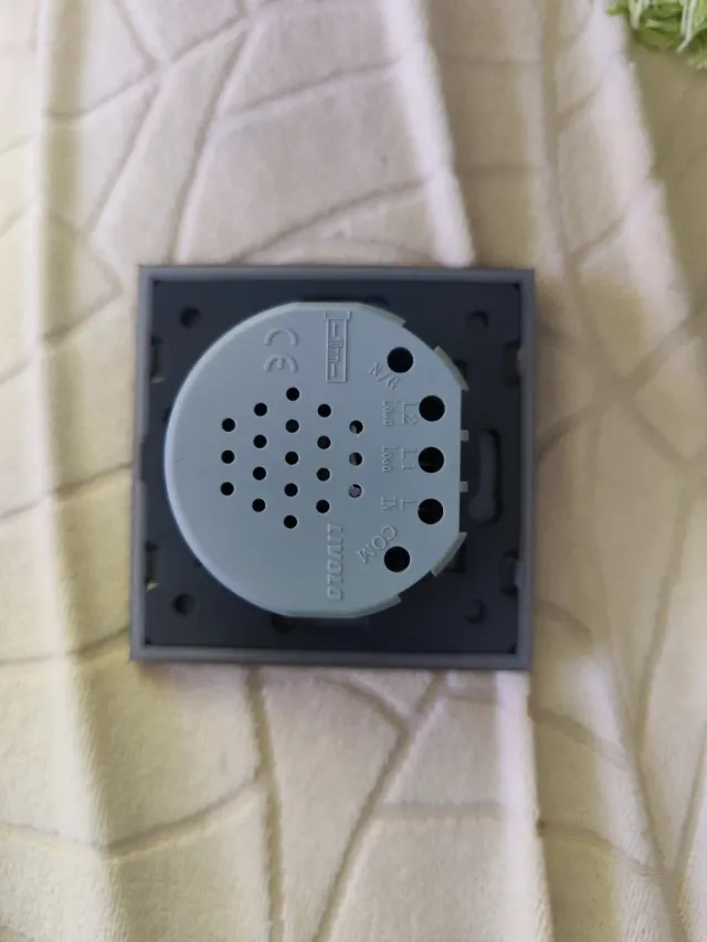 Interruptores Táctiles LIVOLO grises (2uds)