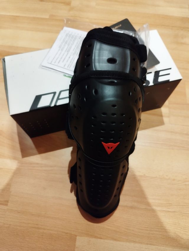 Coderas Dainese ELBOW V E1 Negras Talla única