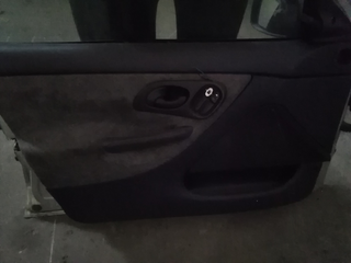 Maneta elevalunas delantera derecha Ford Mondeo I