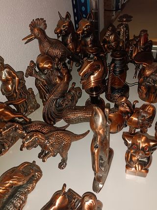Lote figuras metálicas mecheros