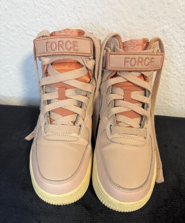 Nike Air Force 1 Mid Zapatillas Beige Rosa