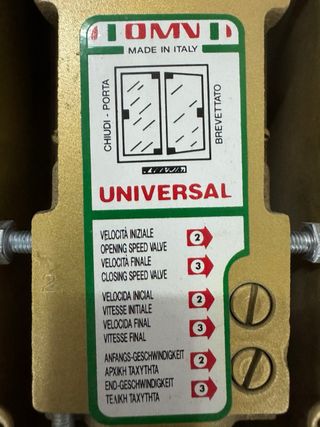 Freno puerta OMV empotrar