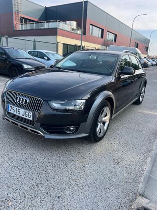 Audi A4 Allroad 2015
