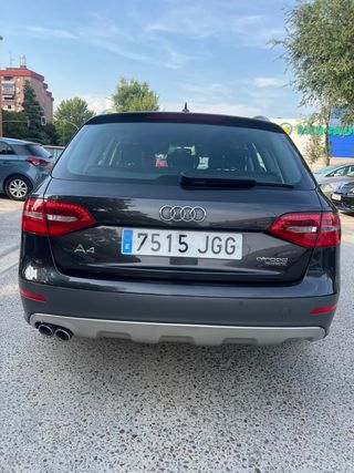 Audi A4 Allroad 2015