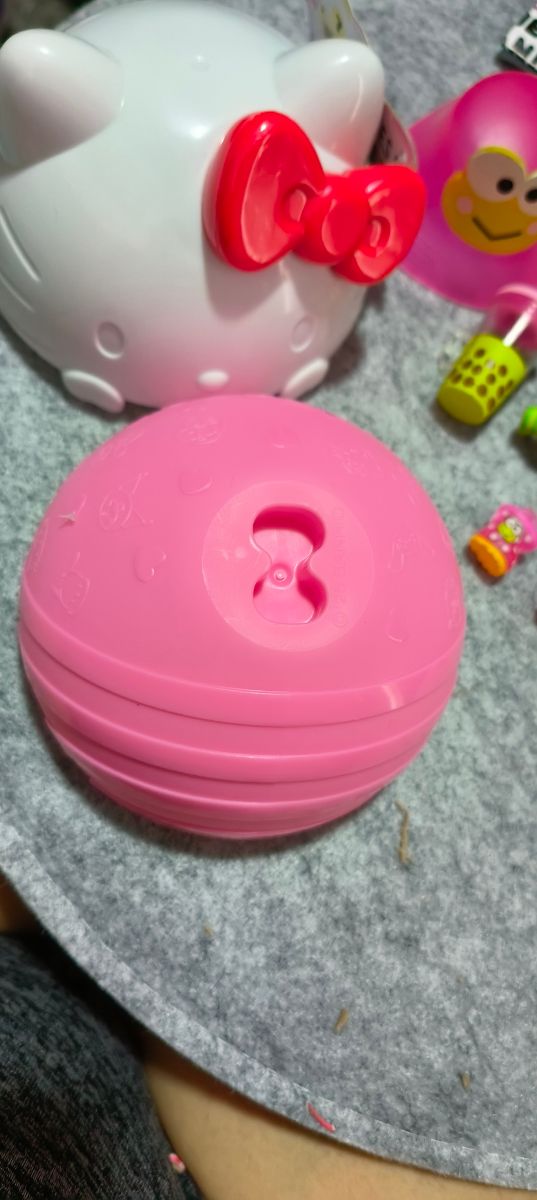 Hello Kitty 50th Anniversary Set Morado y Blanco