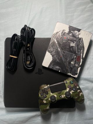 PS4 500GB + Mando Camuflaje + Cables + AW