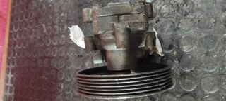 Bomba dirección 2S603A696 Ford Fiesta VI (2001-20