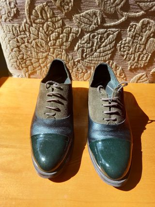 Zapatos mujer combinado el charol, piel y ante