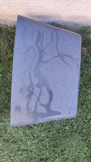 Cesta de jardín gris con colgador