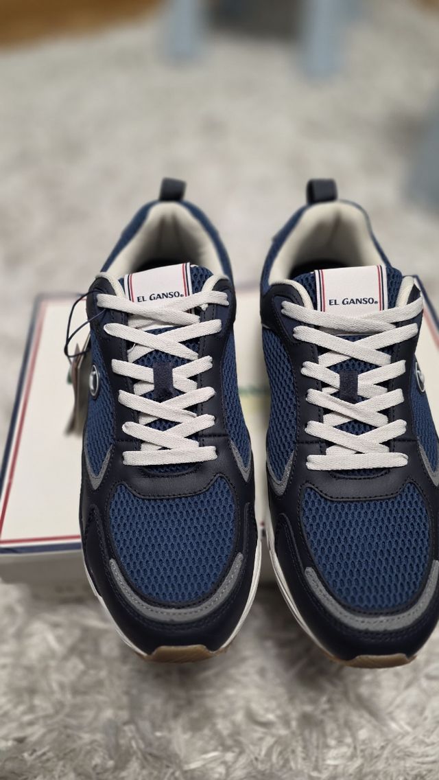 Zapatillas El Ganso Azul y Blanco