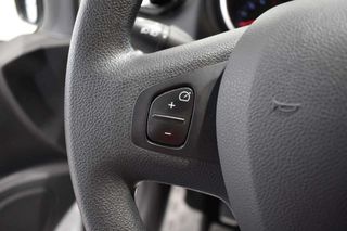 RENAULT TRAFIC FURGÓN L1H1 1200 KG L1H1 2.0 DCI 120 CV