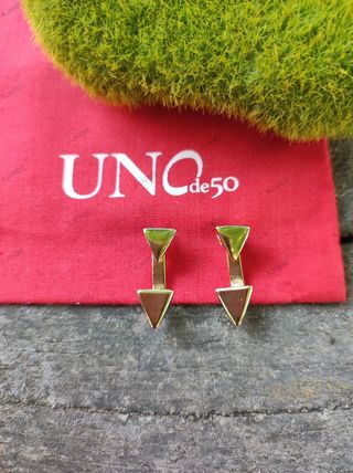 Pendientes Uno de 50