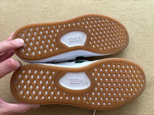 Zapatillas Vans Lowland Blancas y Verdes