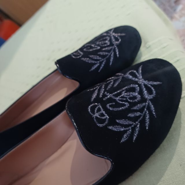 Zapatos planos mujer negros bordados