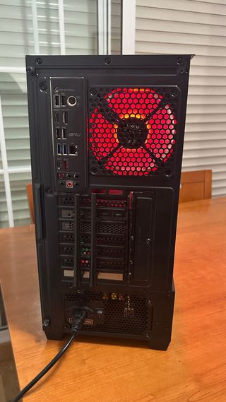 PC Gamer 1440p. Ryzen 7 5700X + RTX 3070 Ti