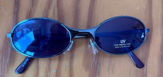 Gafas de sol metálicas ovaladas