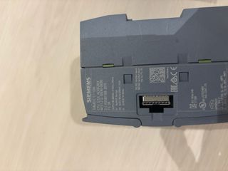 PLC Siemens S7-1200 1212C con módulos