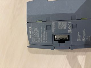 PLC Siemens S7-1200 1212C con módulos