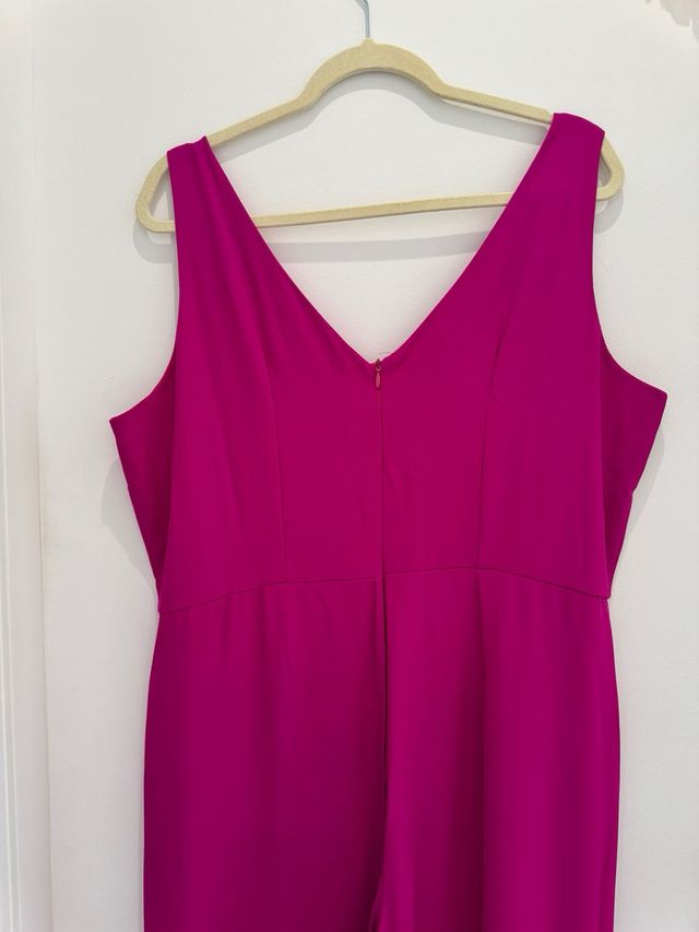 Mono fiesta capa fucsia