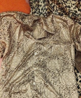 Camiseta sedosa japonesa unisex talla única