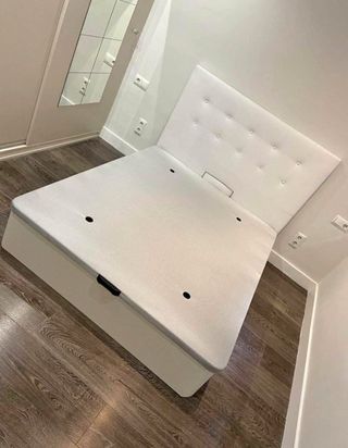 Base de cama tapizada