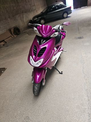 Nueva vendo o cambio por aprilia rs50