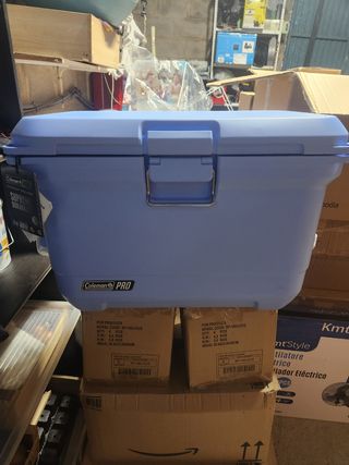 Nevera Coleman Pro 42L Azul