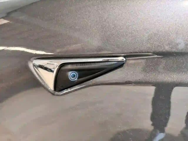 TESLA Model S 100D 4WD