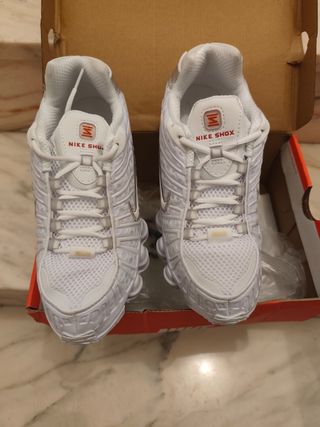 Zapatillas Nike Shox Blancas