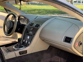 Aston Martin Vantage 2007