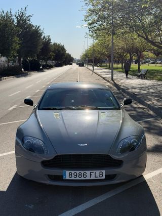 Aston Martin Vantage 2007
