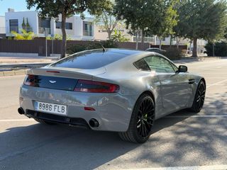 Aston Martin Vantage 2007