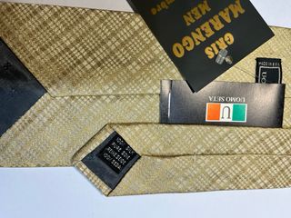 Corbata de seda dorada de Gris Marengo Sevilla