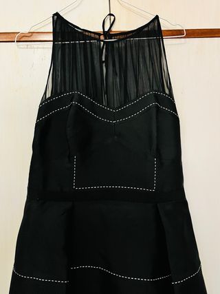 Vestido negro Moskada