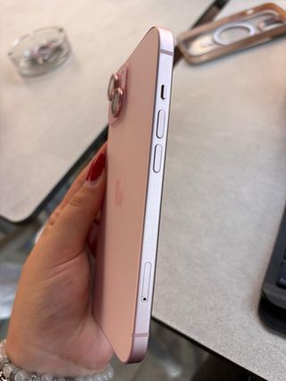iPhone 15 Rosa 128GB 
