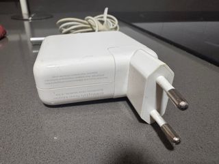 Cargador Macbook Pro Magsafe 60W Apple