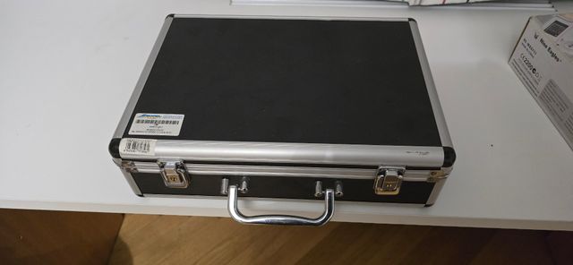 Elicottero RC Nine Eagles Bravo III + VALIGETTA