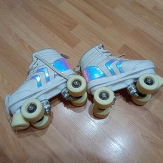 Patines 4 Ruedas Niña Talla 34