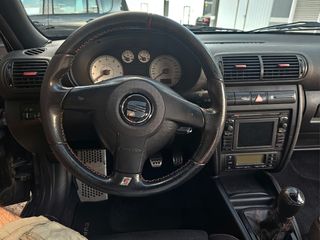 SEAT Leon 2004