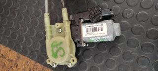 Motor elevalunas delantero derecho 128000472 (AG)